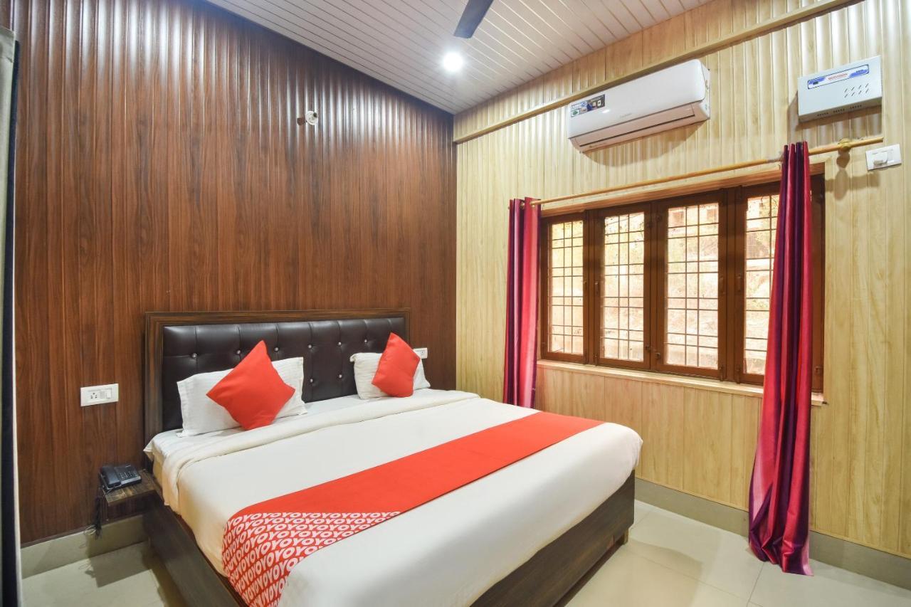 Oyo Flagship Yuvraj Inn Rajpur Екстер'єр фото